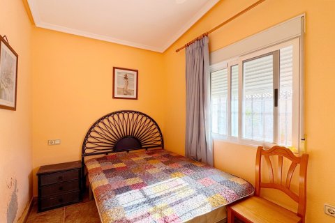 Duplex for sale Punta Prima, Alicante, Spain 4 bedrooms, 104 sq.m. No. 136952 - photo 10