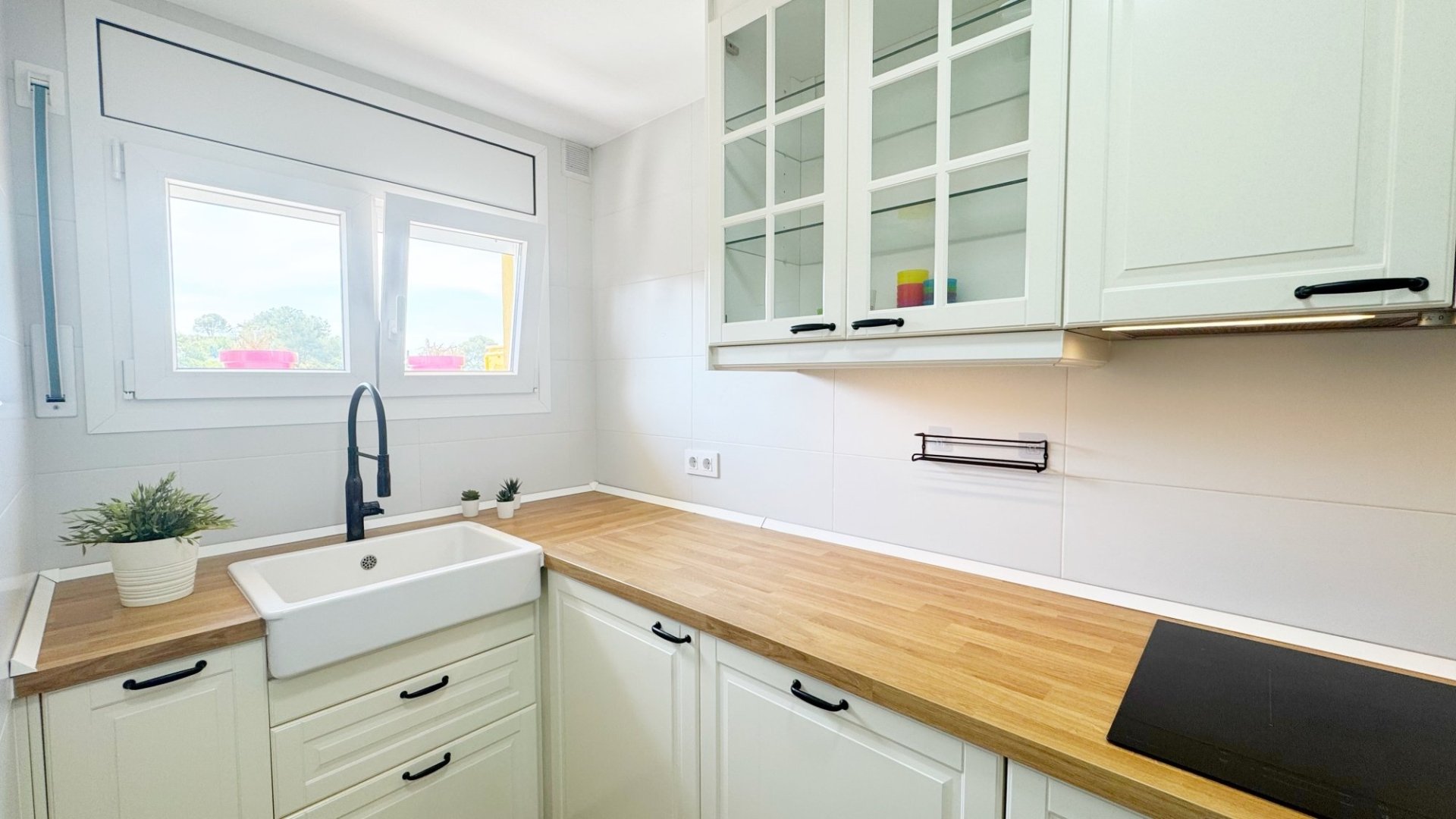 Villetta a schiera a Lloret de Mar, Girona, Spagna 4 camere da letto, 154 mq. N° 173476