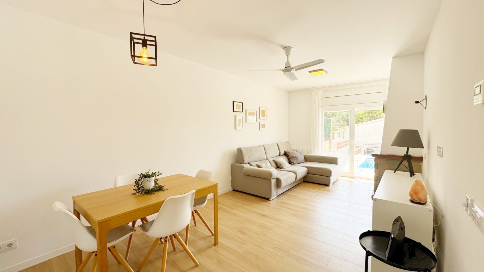 Villetta a schiera a Lloret de Mar, Girona, Spagna 4 camere da letto, 154 mq. N° 173476