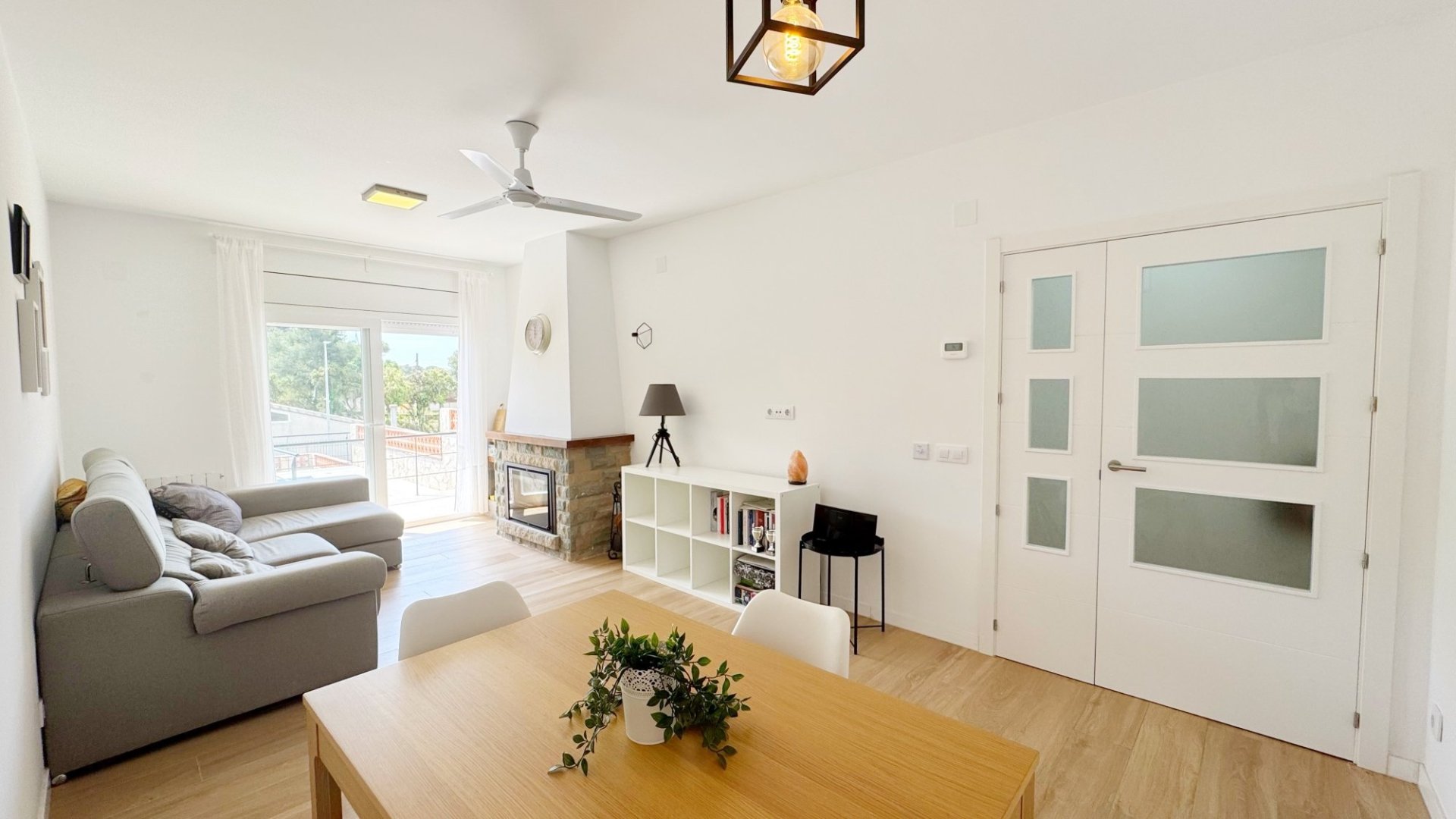 Villetta a schiera a Lloret de Mar, Girona, Spagna 4 camere da letto, 154 mq. N° 173476