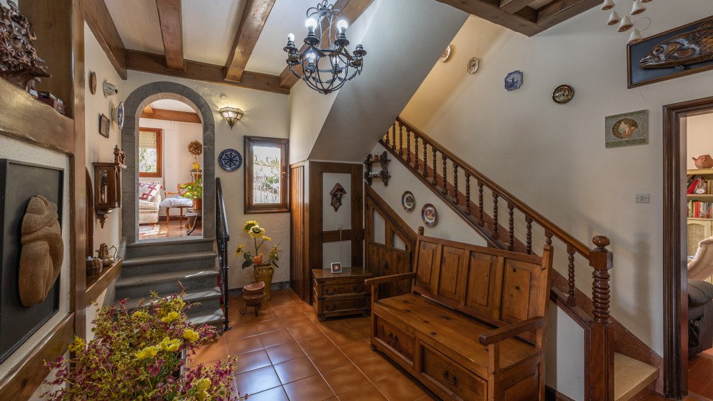 Villa a Tafira Alta, Gran Canaria, Spagna 6 camere da letto, 542 mq. N° 173475