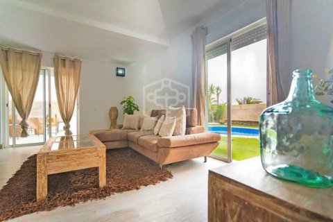 Radhus till salu Adeje, Tenerife, Spanien 3 sovrum, 138 kvm. Nr. 138189 - foto 5
