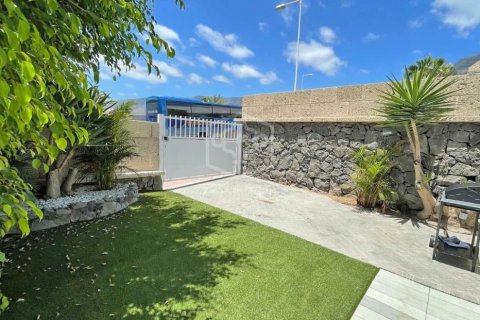 Radhus till salu Adeje, Tenerife, Spanien 3 sovrum, 138 kvm. Nr. 138189 - foto 28