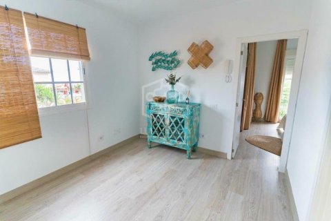 Radhus till salu Adeje, Tenerife, Spanien 3 sovrum, 138 kvm. Nr. 138189 - foto 22