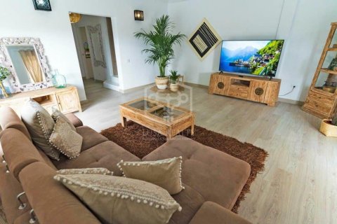 Radhus till salu Adeje, Tenerife, Spanien 3 sovrum, 138 kvm. Nr. 138189 - foto 7