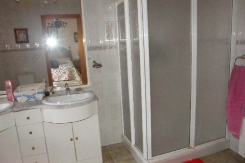 Villa for sale Daya Nueva, Alicante, Spain 4 bedrooms, 370 sq.m. No. 115181 - photo 21