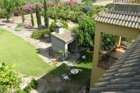 Villa for sale Daya Nueva, Alicante, Spain 4 bedrooms, 370 sq.m. No. 115181 - photo 27