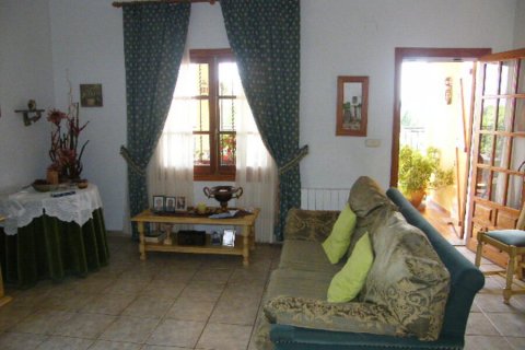 Villa for sale Daya Nueva, Alicante, Spain 4 bedrooms, 370 sq.m. No. 115181 - photo 6