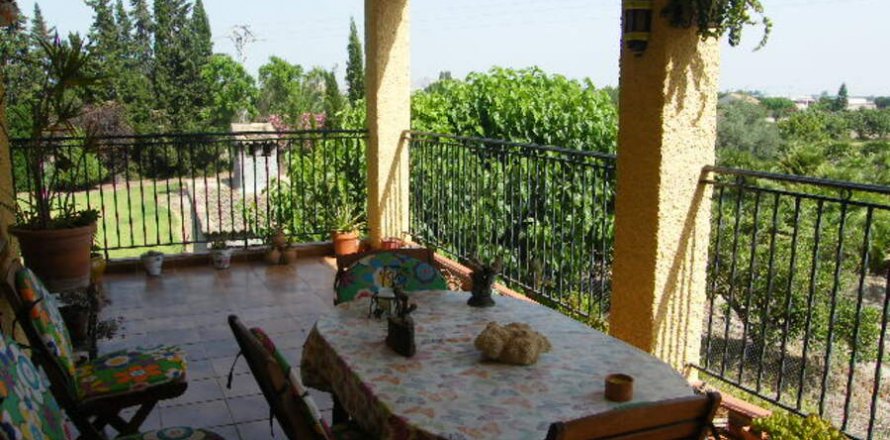 Villa Daya Nueva, Alicante, Spain 4 bedrooms, 370 sq.m. No. 115181