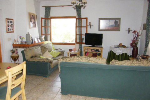 Villa for sale Daya Nueva, Alicante, Spain 4 bedrooms, 370 sq.m. No. 115181 - photo 2