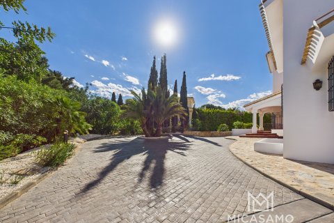 Продажа виллы в Ла-Манга-дель-Мар-Менор, Мурсия, Испания 7 спален, 700м2 №119930 - фото 11