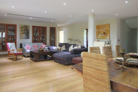 Продажа виллы в Ла-Манга-дель-Мар-Менор, Мурсия, Испания 4 спальни, 800м2 №119934 - фото 13
