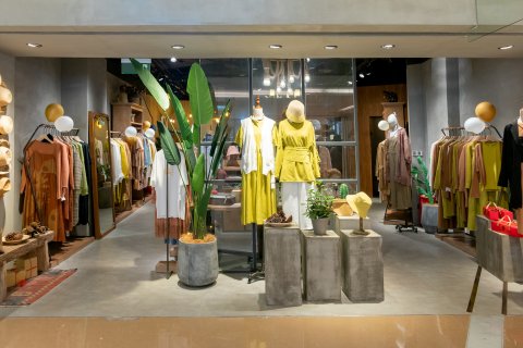 Veikals Barcelona, Spānijā 294 m2 Nr. 151900