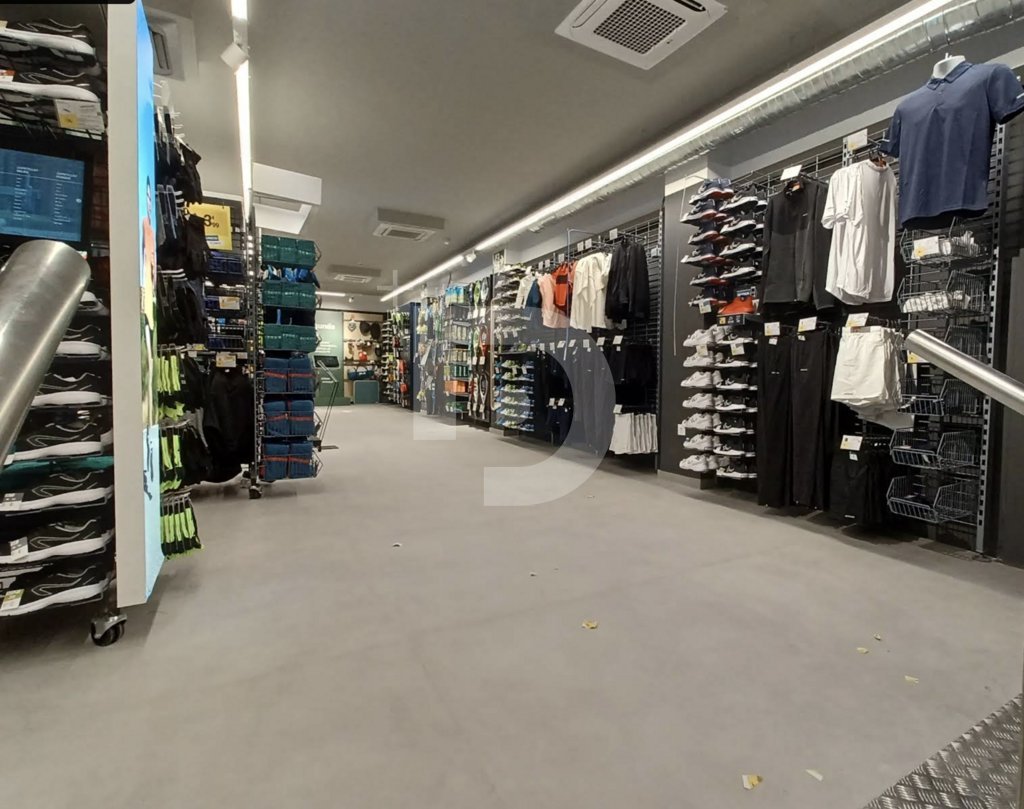 Retail store in Spagna 630 mq. N° 151923