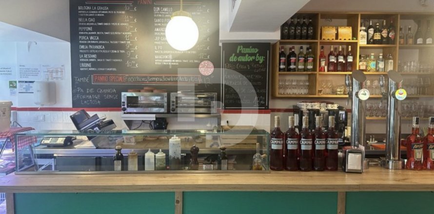 Кафе / ресторан в Л'Эшампле, Барселона, Испания 96м2 №151890