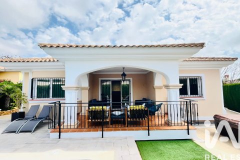 Casa a Mutxamel, Alicante, Spagna 4 camere da letto, 147 mq. N° 172597