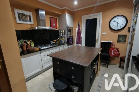 Huoneisto myytävänä Vigo, Pontevedra, Espanja, 3 makuuhuonetta, 162 m2 No. 172601 - kuva 17