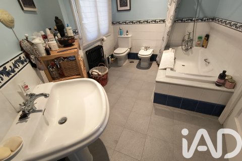 Huoneisto myytävänä Vigo, Pontevedra, Espanja, 3 makuuhuonetta, 162 m2 No. 172601 - kuva 25