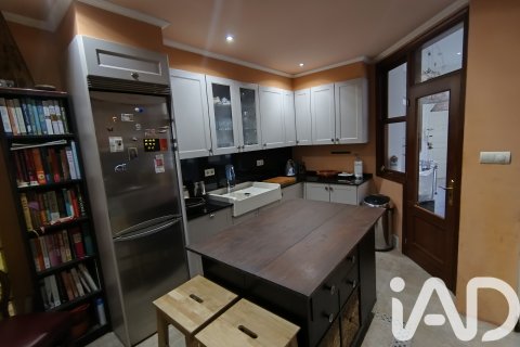 Huoneisto myytävänä Vigo, Pontevedra, Espanja, 3 makuuhuonetta, 162 m2 No. 172601 - kuva 15