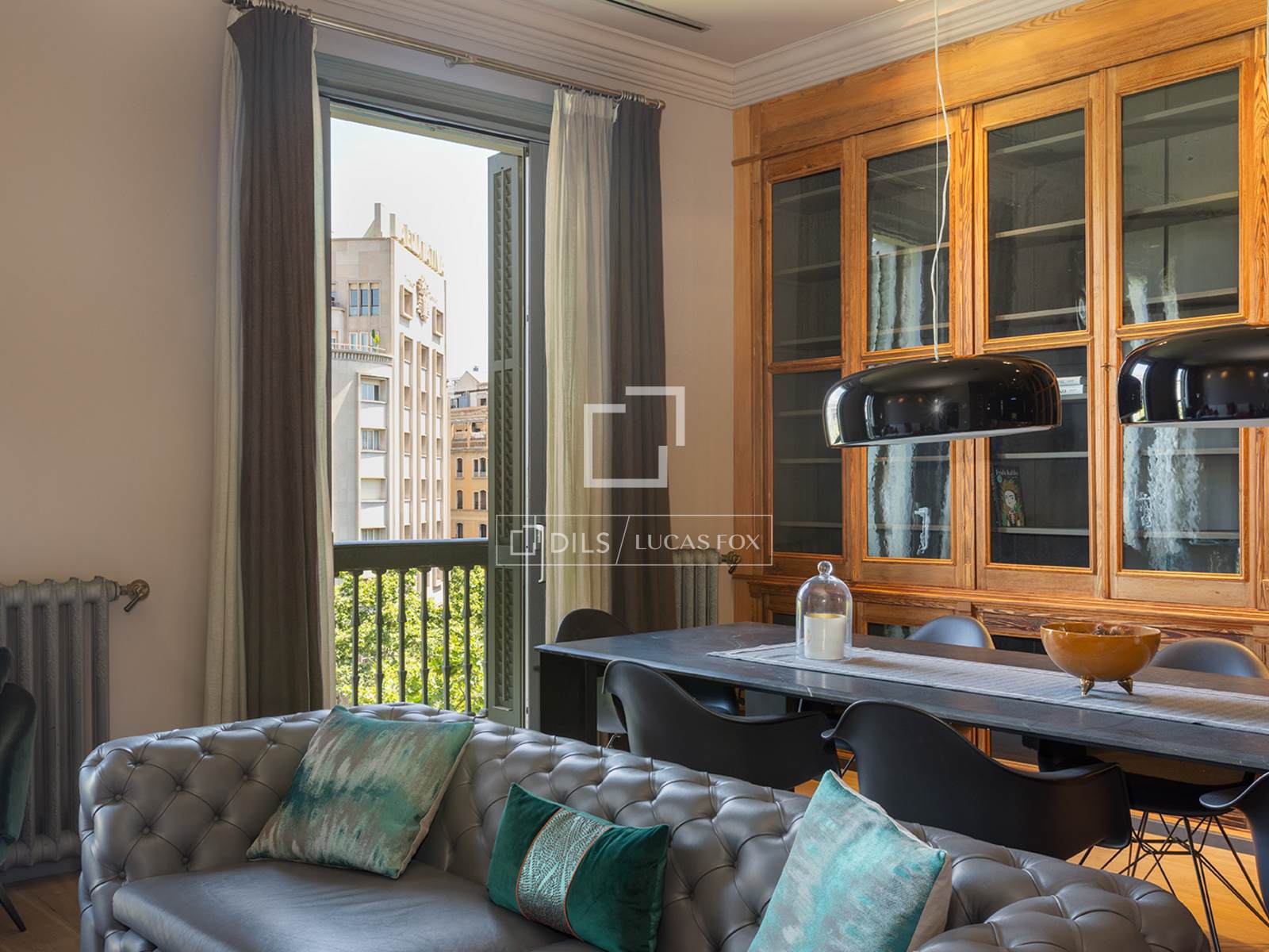 Dzīvoklis Barcelona, Spānijā 4 istabas, 210 m2 Nr. 150869