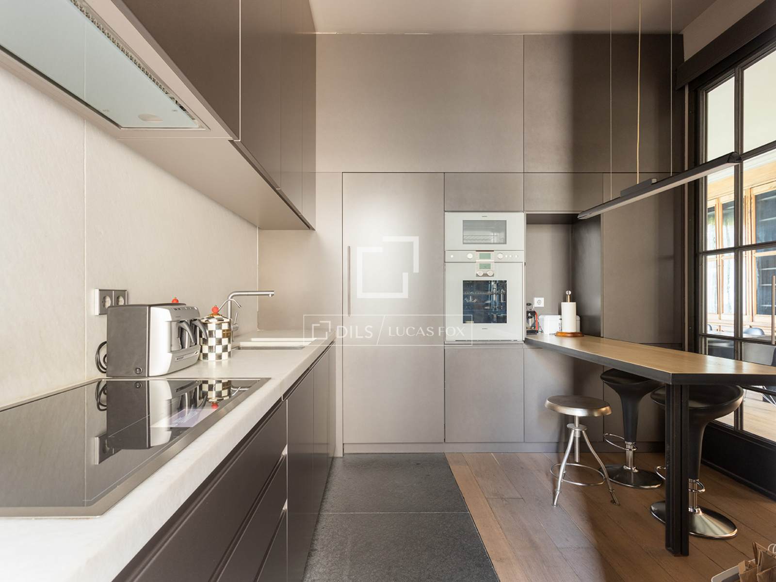 Dzīvoklis Barcelona, Spānijā 4 istabas, 210 m2 Nr. 150869