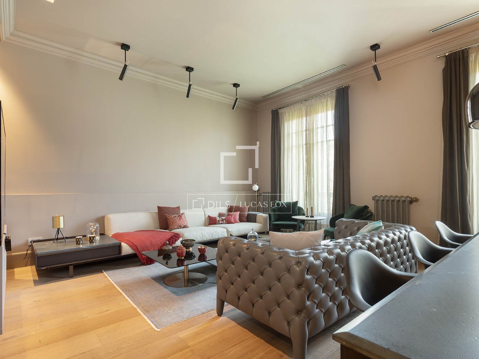 Dzīvoklis Barcelona, Spānijā 4 istabas, 210 m2 Nr. 150869