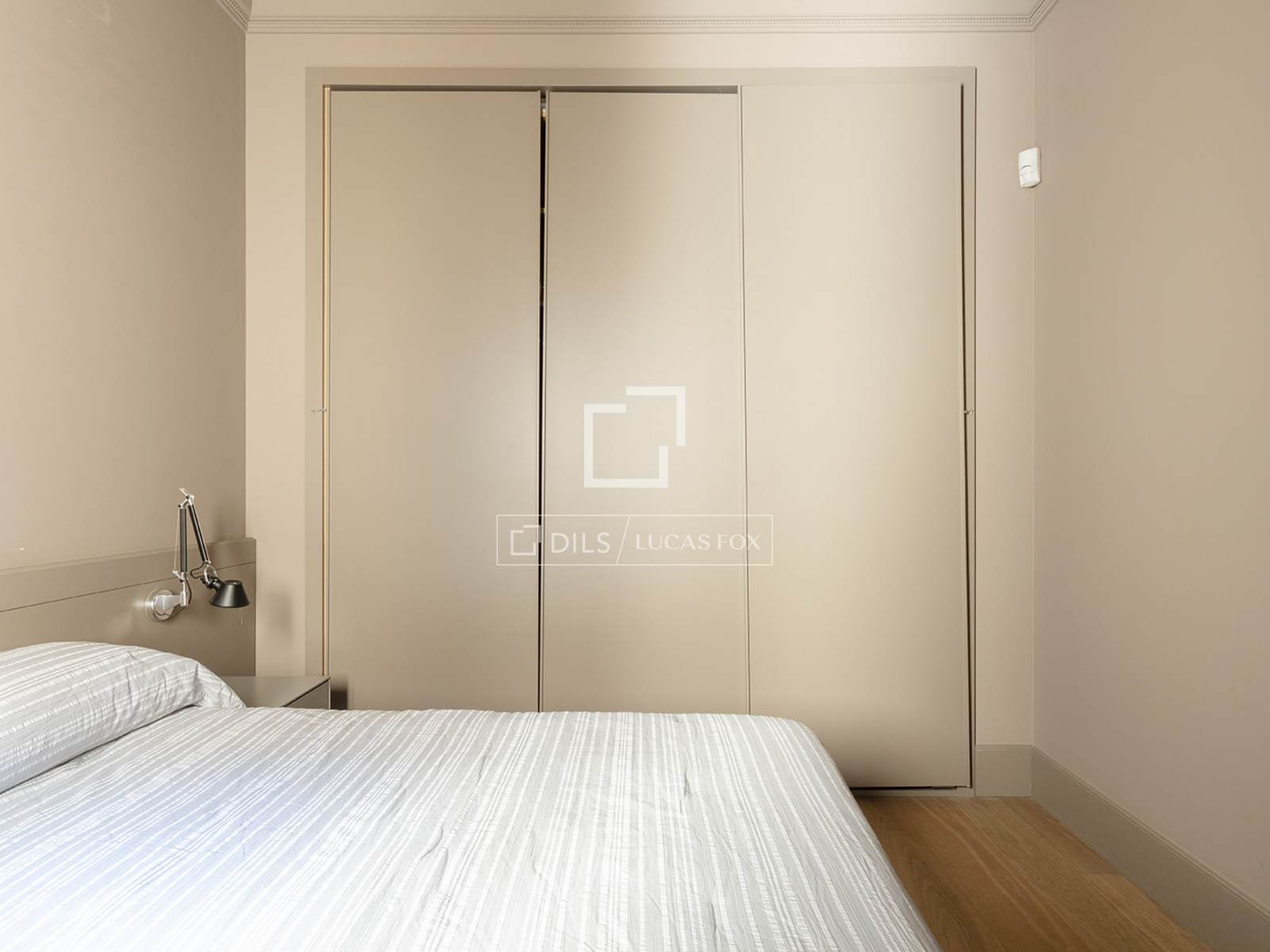 Dzīvoklis Barcelona, Spānijā 4 istabas, 210 m2 Nr. 150869