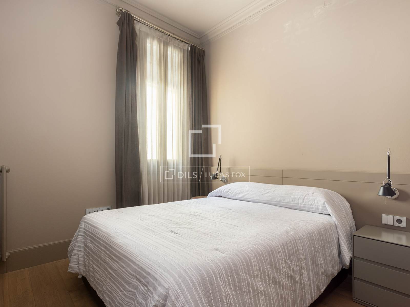 Dzīvoklis Barcelona, Spānijā 4 istabas, 210 m2 Nr. 150869