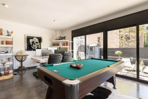 Villa till salu i Barcelona, Spanien 6 sovrum, 522 kvm. Nr. 150873 - foto 8