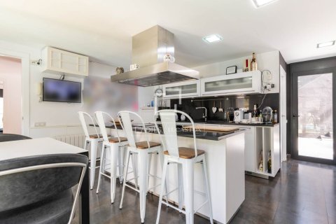 Villa till salu i Barcelona, Spanien 6 sovrum, 522 kvm. Nr. 150873 - foto 24