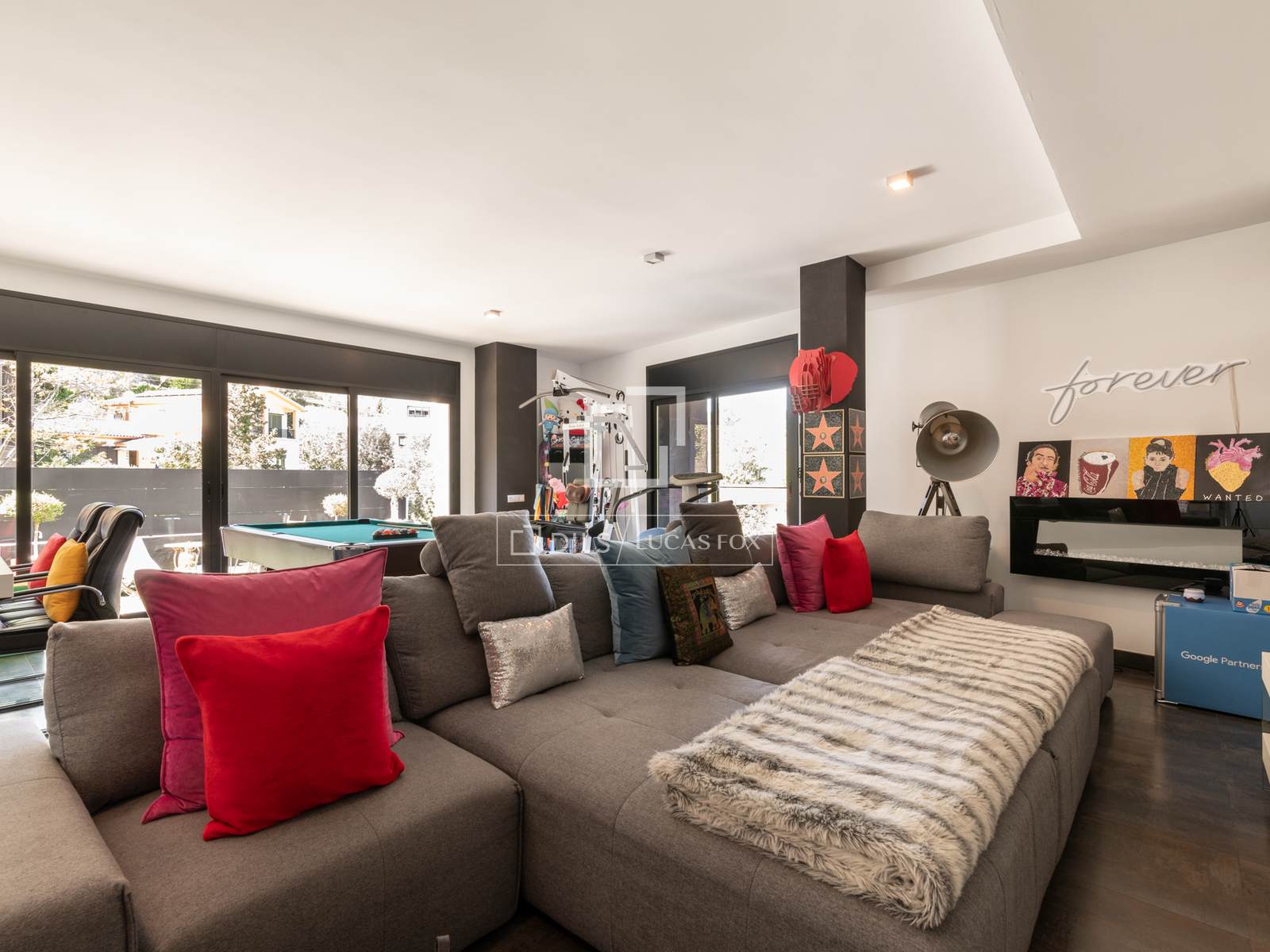 Villa en Barcelona, España 6 dormitorios, 522 m2 No. 150873