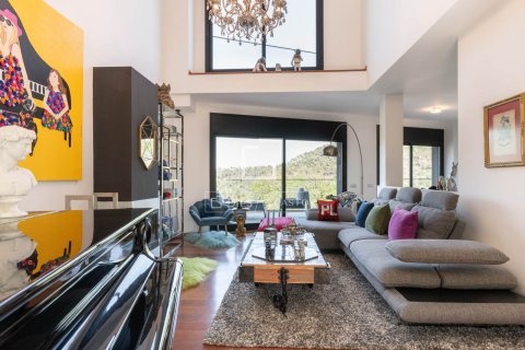 Villa till salu i Barcelona, Spanien 6 sovrum, 522 kvm. Nr. 150873 - foto 14