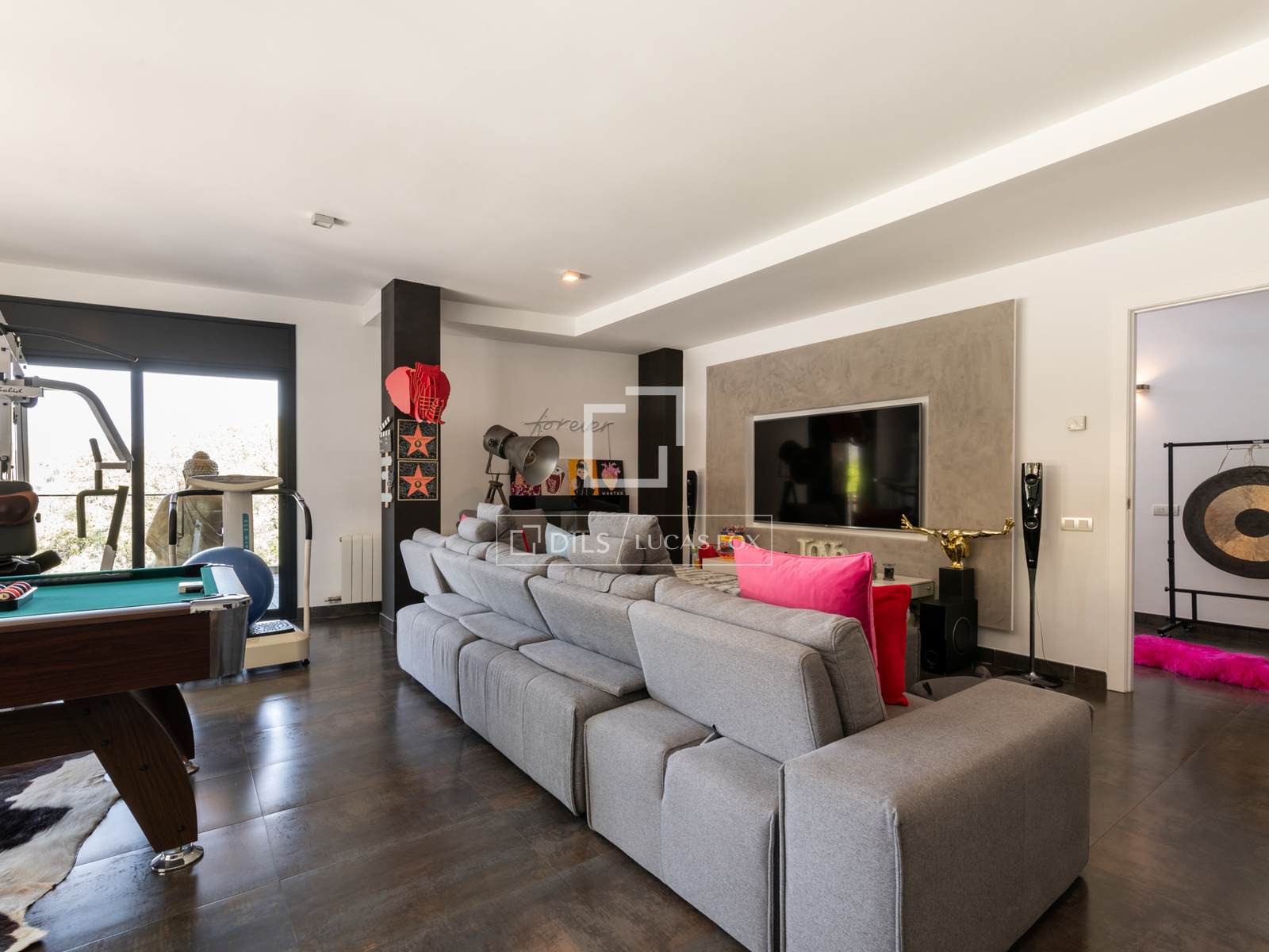Villa en Barcelona, España 6 dormitorios, 522 m2 No. 150873