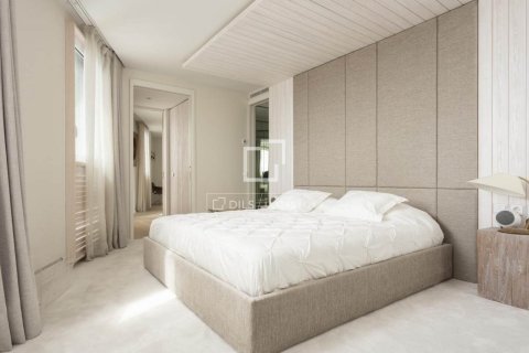 Penthouse w Barcelona, Hiszpania 4 sypialnie, 309 mkw. nr 150868 – zdjęcie 26