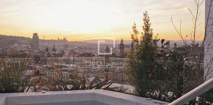 Penthouse w Barcelona, Hiszpania 4 sypialnie, 309 mkw. nr 150868