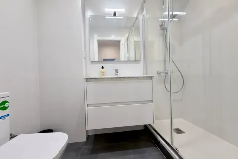 Apartament w Barcelona, Hiszpania 2 sypialnie, 99.17 mkw. nr 168071 – zdjęcie 18