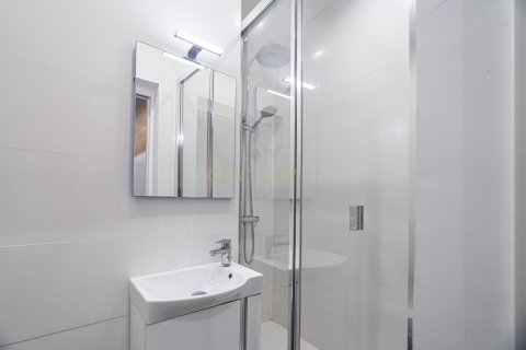 Apartamento en venta en Barcelona, España 2 dormitorios, 99.17 m2 No. 168071 - foto 21