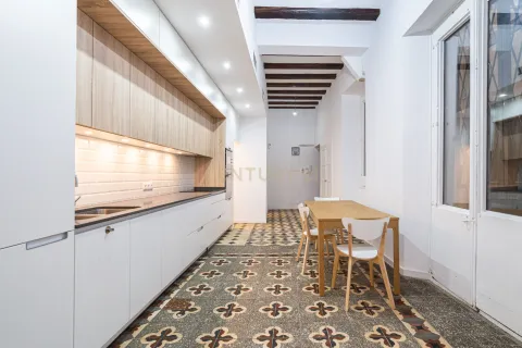 Apartamento en venta en Barcelona, España 2 dormitorios, 99.17 m2 No. 168071 - foto 4