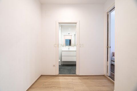 Apartamento en venta en Barcelona, España 2 dormitorios, 99.17 m2 No. 168071 - foto 12
