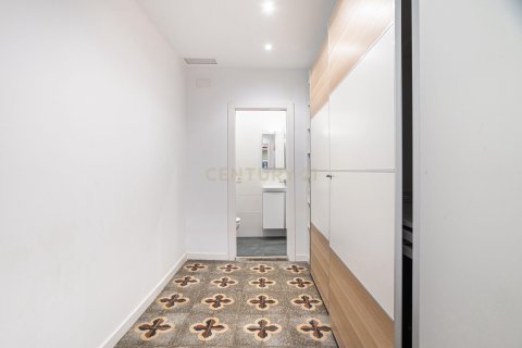 Apartamento en venta en Barcelona, España 2 dormitorios, 99.17 m2 No. 168071 - foto 26