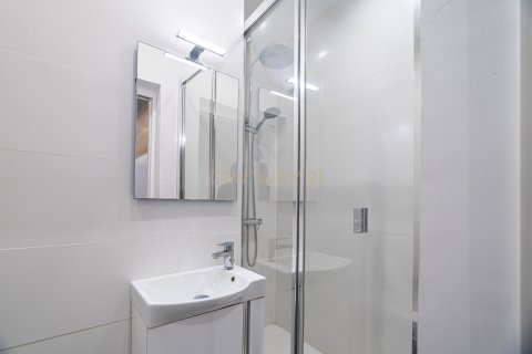 Apartamento en venta en Barcelona, España 2 dormitorios, 99.17 m2 No. 168071 - foto 28