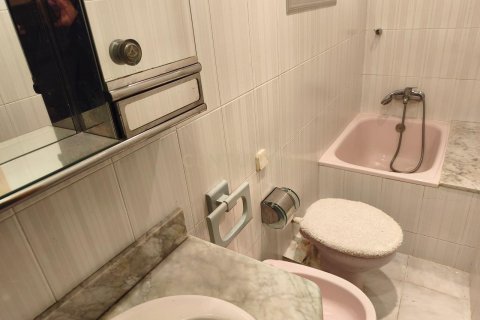 Apartament w L'Hospitalet de Llobregat, Barcelona, Hiszpania 3 sypialnie, 70 mkw. nr 168073 – zdjęcie 4