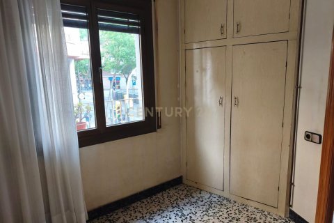 Apartament w L'Hospitalet de Llobregat, Barcelona, Hiszpania 3 sypialnie, 70 mkw. nr 168073 – zdjęcie 7