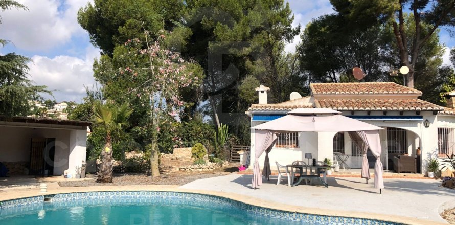 Villa à Moraira, Alicante, Espagne 2 chambres, 115 m2 No. 178745