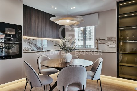 Apartment à vendre à Madrid, Espagne, 3 chambres, 132 m2 No. 178743 - photo 13