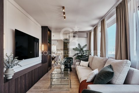 Apartment à vendre à Madrid, Espagne, 3 chambres, 132 m2 No. 178743 - photo 2