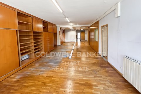 Apartment à vendre à A Coruna, Espagne, 4 chambres, 153 m2 No. 178740 - photo 4