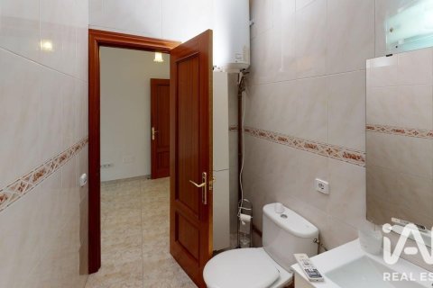 Продажа дома в Канет-де-Мар, Барселона, Испания 6 спален, 168м2 №187991 - фото 30