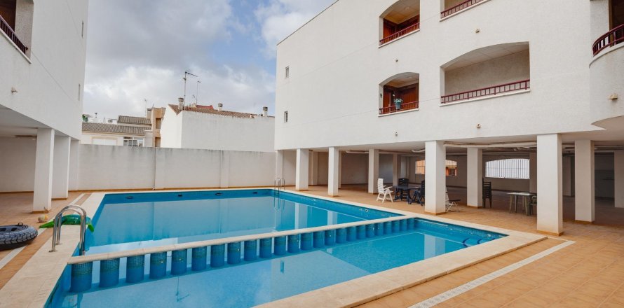 Apartamento en San Fulgencio, Alicante, España 2 dormitorios, 80 m2 No. 186759