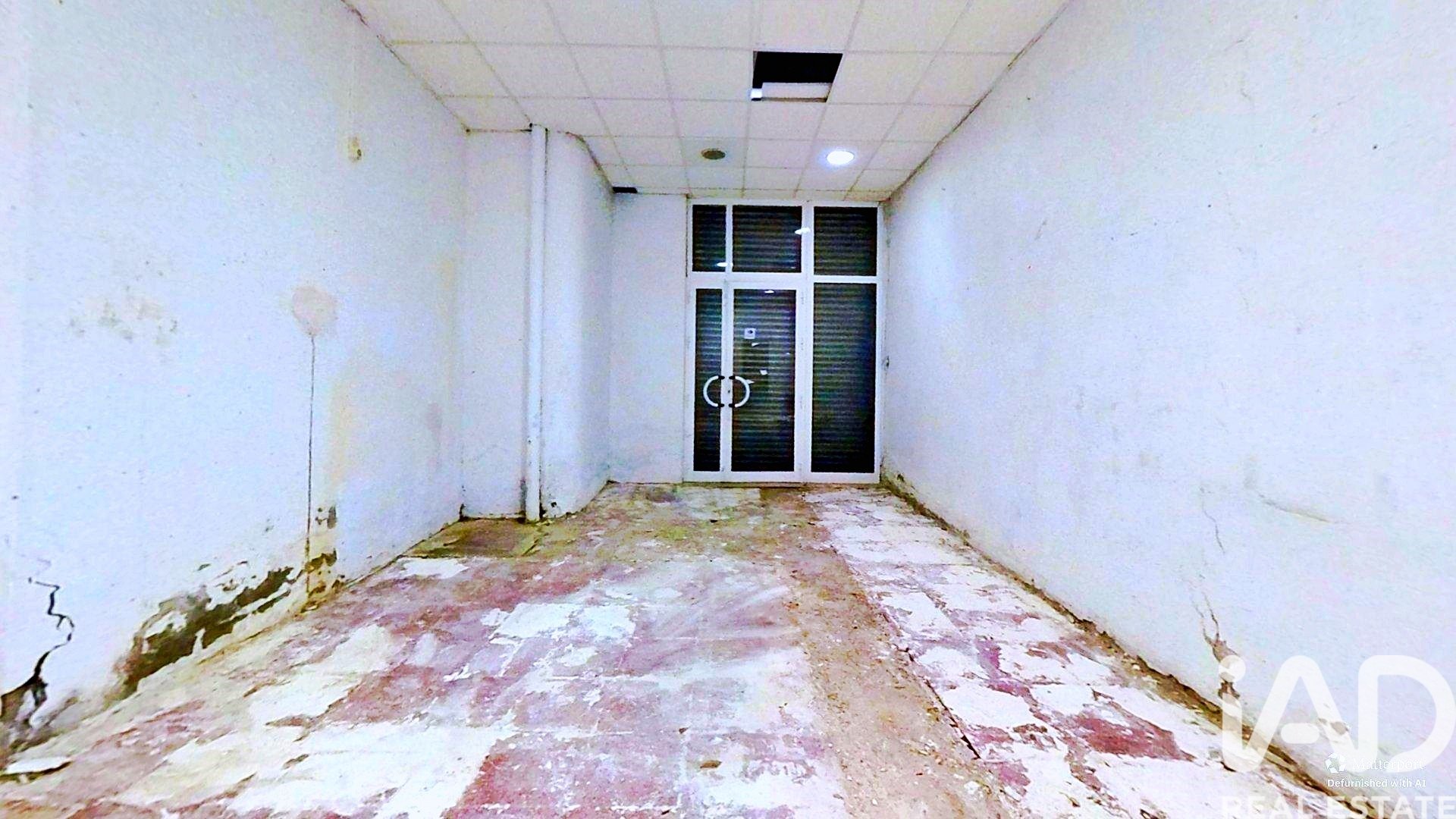 Propiedad comercial en Alicante, España 2 dormitorios, 181 m2 No. 185435